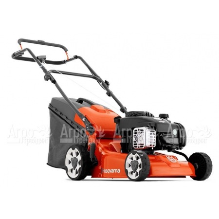 Газонокосилка бензиновая Husqvarna LC 140  в Москве